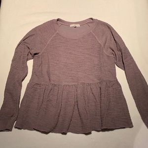 Urban Outfitters ‘Truly Madly Deeply’ brand stylish top